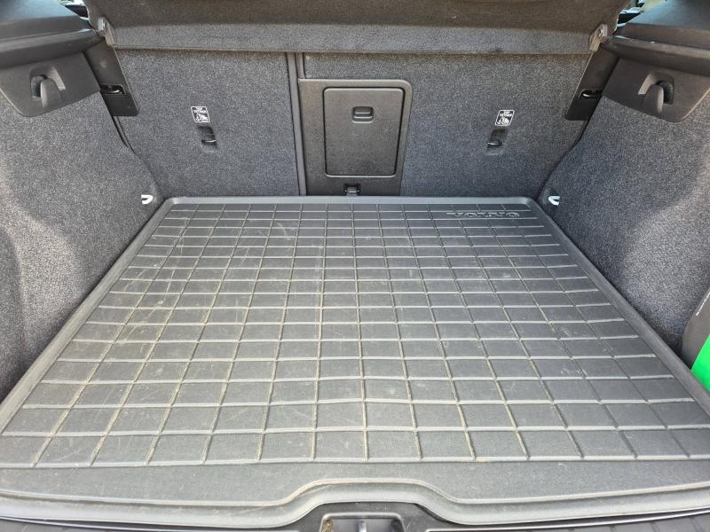 VOLVO XC40 d’occasion à vendre à AVIGNON chez SUÈDE PROVENCE AUTOMOBILES (Photo 9)
