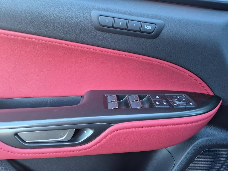 LEXUS NX d’occasion à vendre à AVIGNON chez SUÈDE PROVENCE AUTOMOBILES (Photo 15)