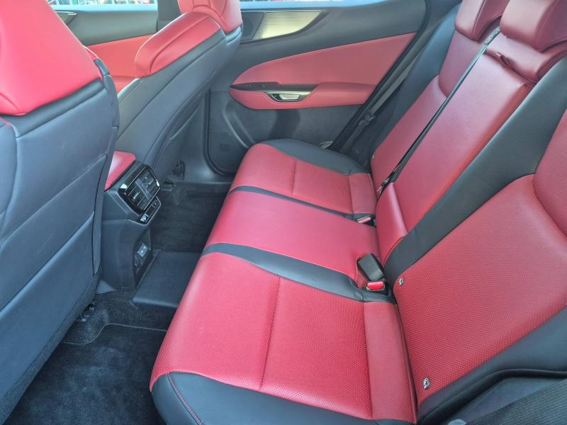 LEXUS NX d’occasion à vendre à AVIGNON chez SUÈDE PROVENCE AUTOMOBILES (Photo 16)