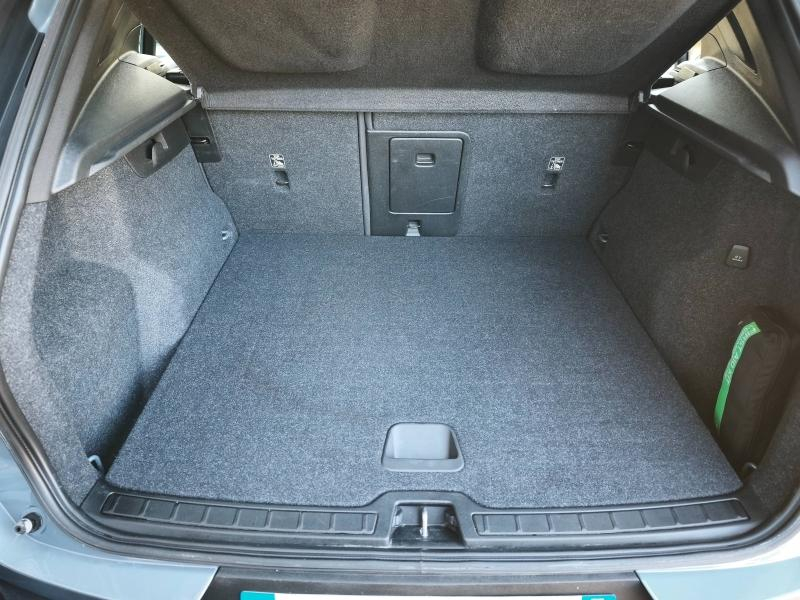 VOLVO XC40 d’occasion à vendre à AVIGNON chez SUÈDE PROVENCE AUTOMOBILES (Photo 19)
