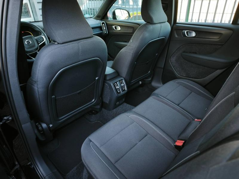 VOLVO XC40 d’occasion à vendre à AVIGNON chez SUÈDE PROVENCE AUTOMOBILES (Photo 18)