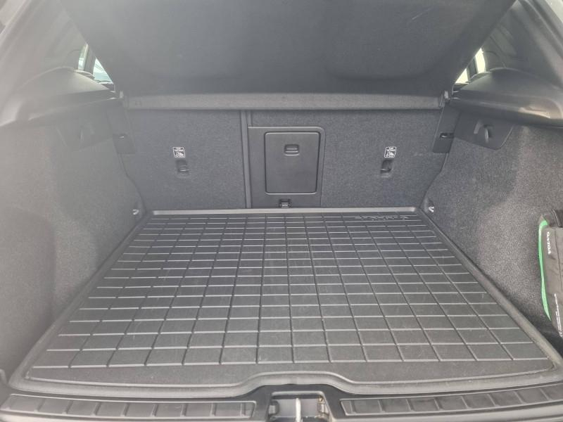 VOLVO XC40 d’occasion à vendre à AVIGNON chez SUÈDE PROVENCE AUTOMOBILES (Photo 10)