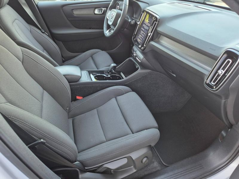 VOLVO XC40 d’occasion à vendre à AVIGNON chez SUÈDE PROVENCE AUTOMOBILES (Photo 19)