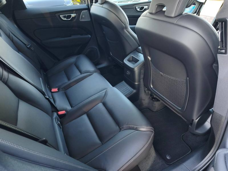 VOLVO XC60 d’occasion à vendre à AVIGNON chez SUÈDE PROVENCE AUTOMOBILES (Photo 14)