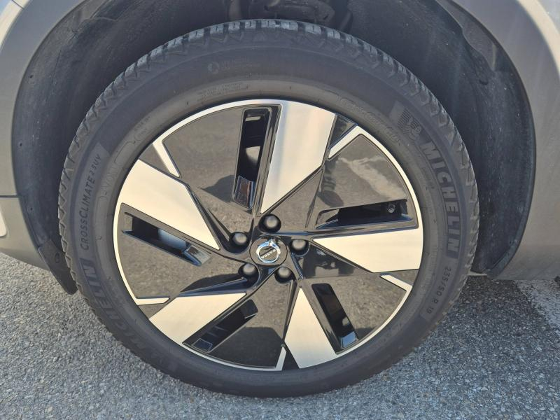 VOLVO XC40 d’occasion à vendre à AVIGNON chez SUÈDE PROVENCE AUTOMOBILES (Photo 9)
